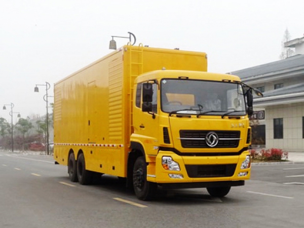 東風(fēng)天龍電源車 東風(fēng)天龍電源車