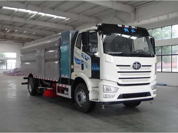 解放純電動(dòng)洗掃車(chē)